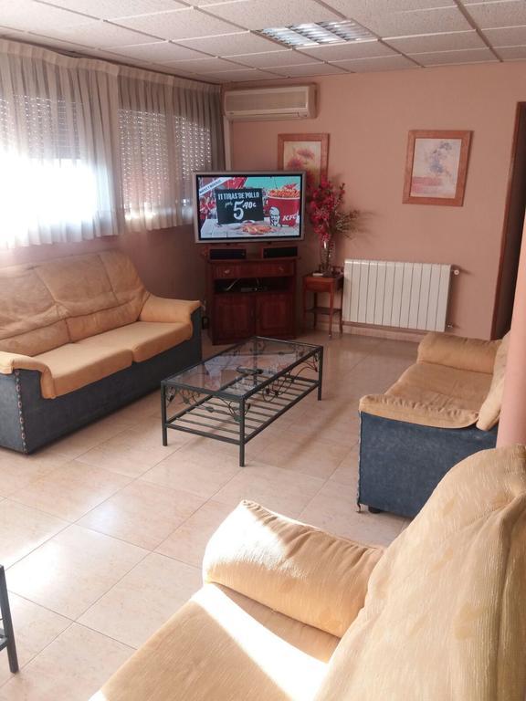 Hostal Jose Luis ブルネテ エクステリア 写真