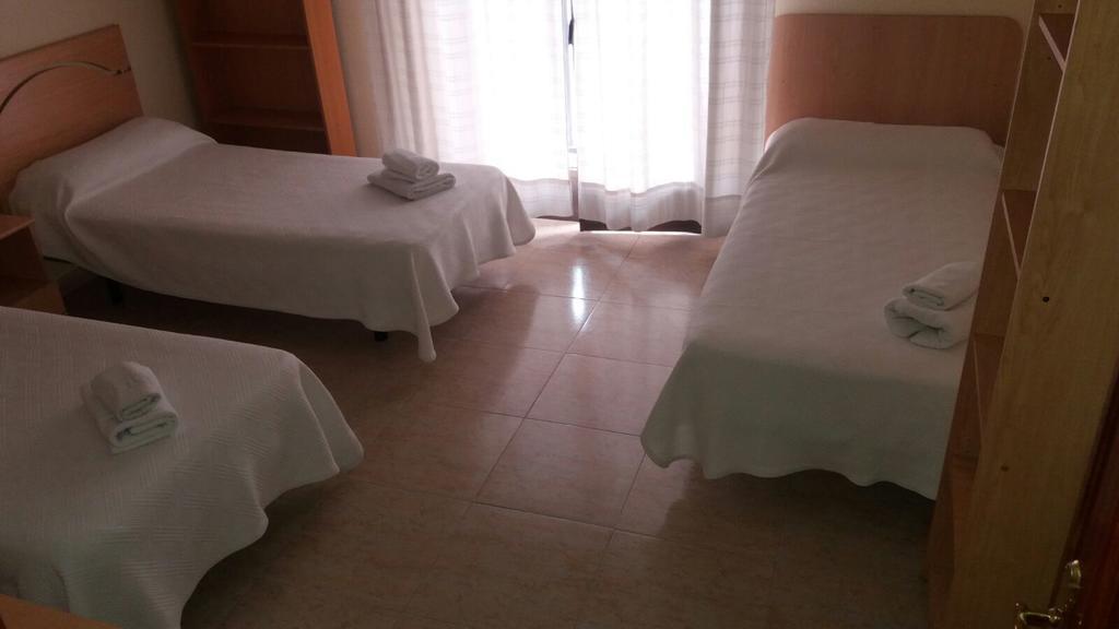 Hostal Jose Luis ブルネテ エクステリア 写真