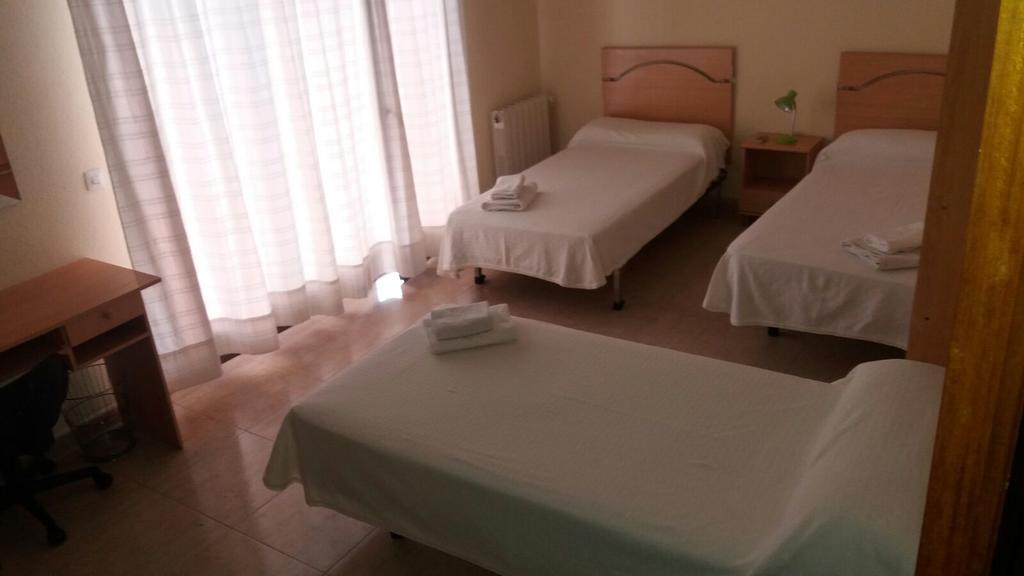 Hostal Jose Luis ブルネテ エクステリア 写真
